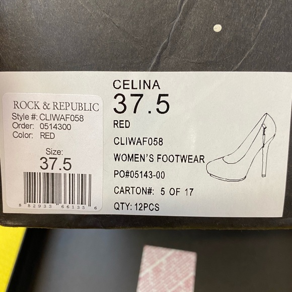 Rock & Republic Red Suede Hidden Platform Heels - Picture 10 of 10